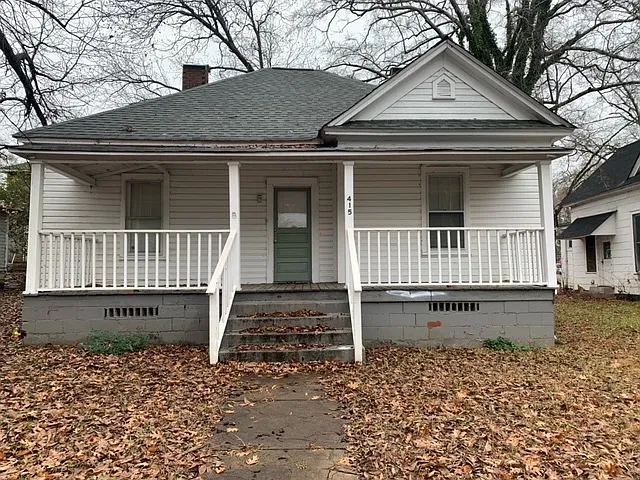 4 bed, 1418 sqft, $1,200 — Photo 1
