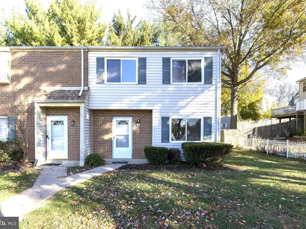 4328 White Oak Ct #4328, Hampstead, MD 21074