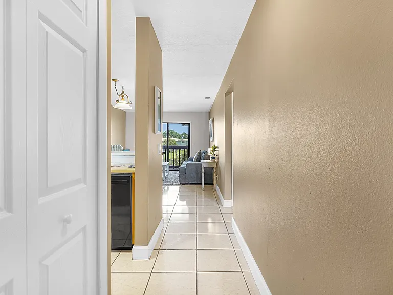 650 W Pope Rd #208 — Photo 19