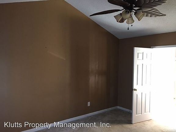 2nd image of 2730 Bridgeville Ln
