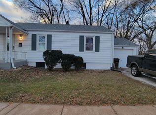 2101 Uceyle Ave, Saint Louis, MO 63114