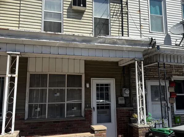217 W Pine St, Mahanoy City, PA 17948
