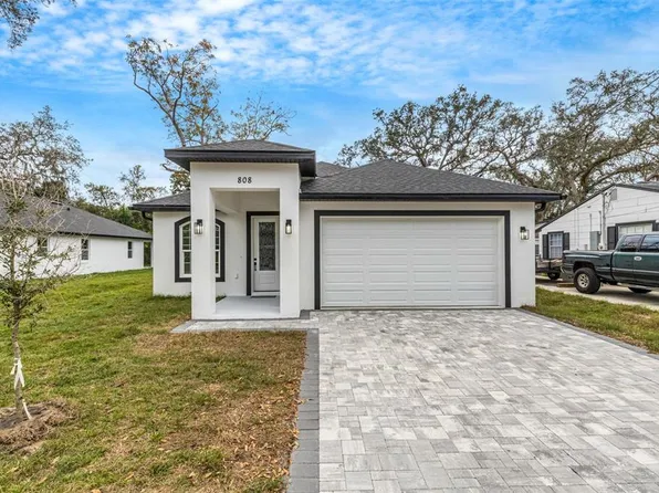 808 W Lowry Ln, Tampa, FL 33604