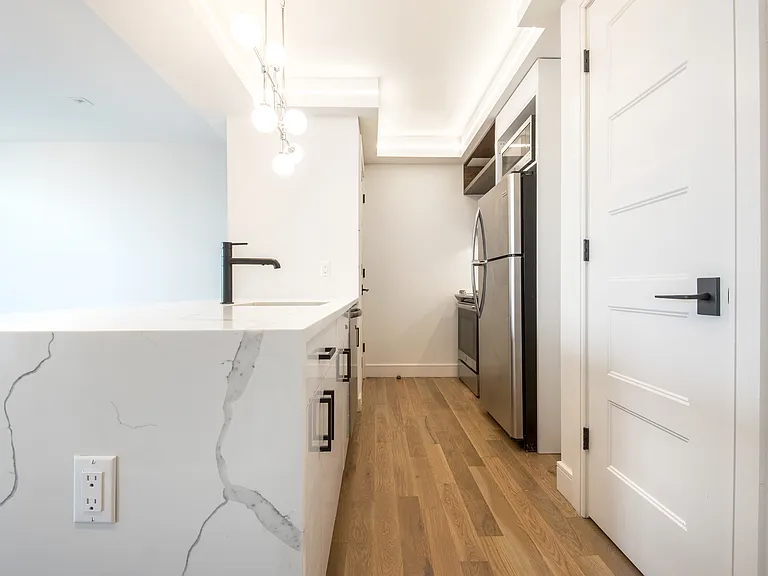 505 Union Ave #5D — Photo 6
