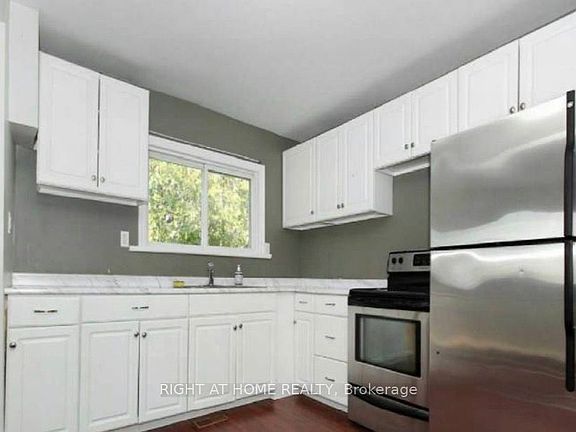 4th image of 21025 Lake Ridge Rd