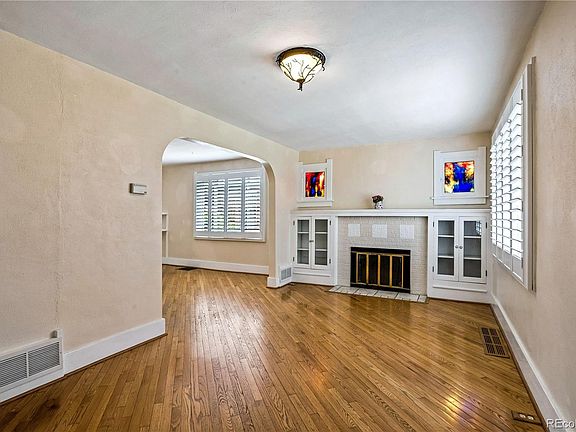 5th image of 1248 Hudson Street