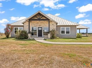 475 County Road 240, Gonzales, TX 78629