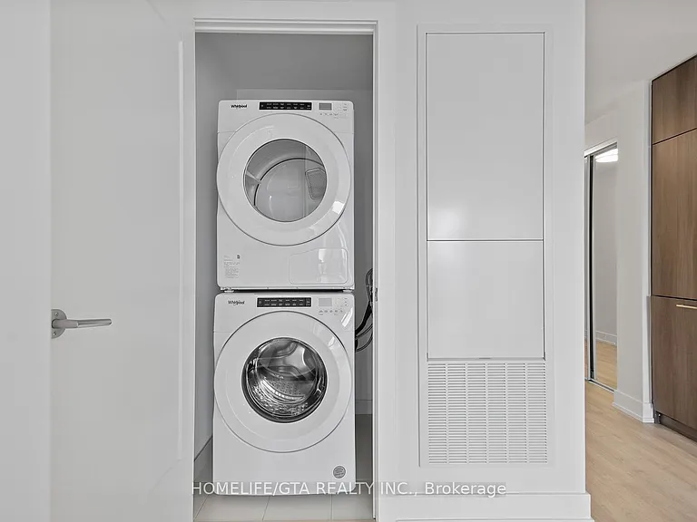30 Inn On The Park Dr #2408 — Photo 19