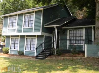 2011 Harrison Ridge Ct, Lawrenceville, GA 30044