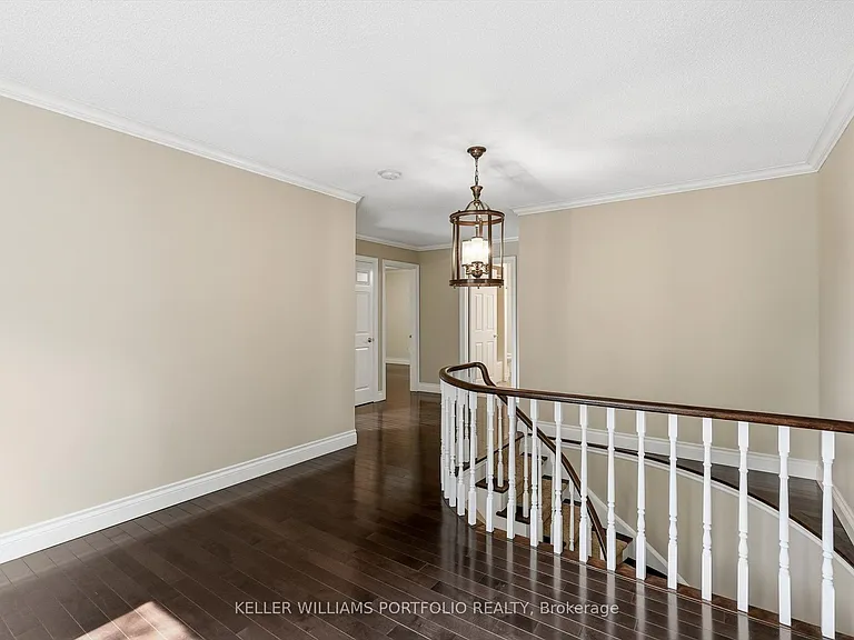 287 Royal Albert Ct — Photo 25