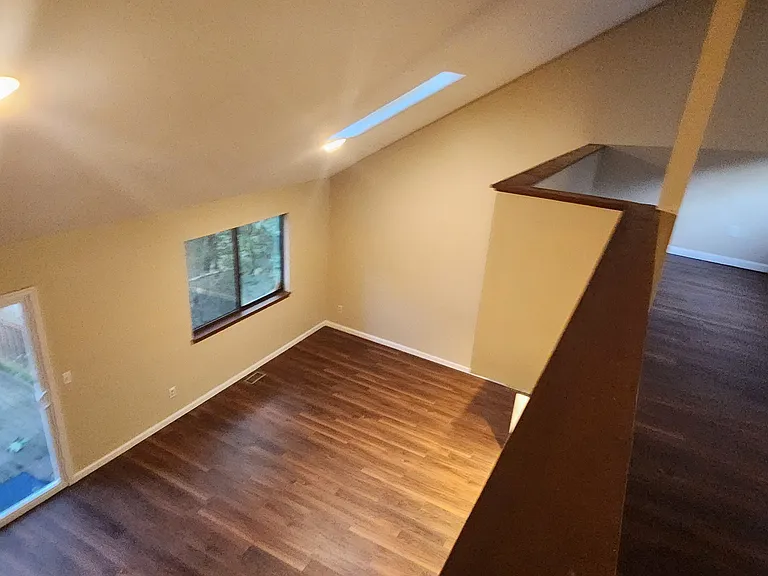 616 Mountain View Way — Photo 12