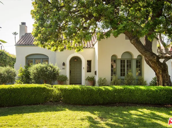 141 N Plymouth Blvd, Los Angeles, CA 90004