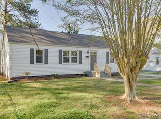 627 Sterling St, Newport News, VA 23605