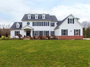 1247 Sharon Copley Rd, Sharon Center, OH 44274