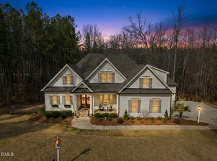 197 Boxwood Dr, Pittsboro, NC 27312