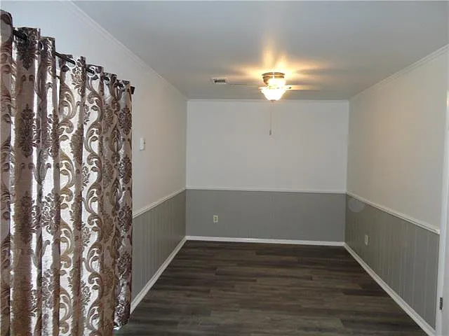 3 bed, 2.0 bath, 1237 sqft, $1,700 — Photo 3