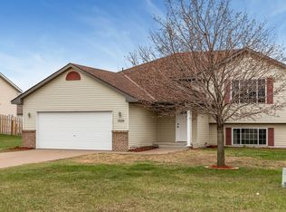 7233 377th Cir, North Branch, MN 55056