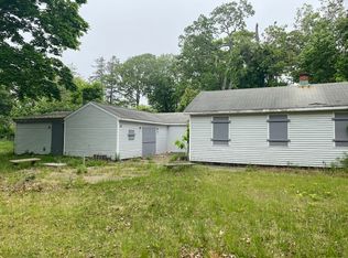 148 Elder Dr, Mastic Beach, NY 11951