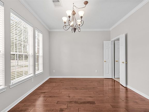 5th image of 25510 Cedar Springs Pl