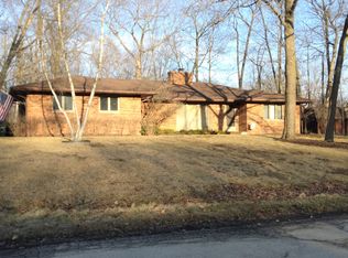 2220 Funderburk Dr, Winthrop Harbor, IL
