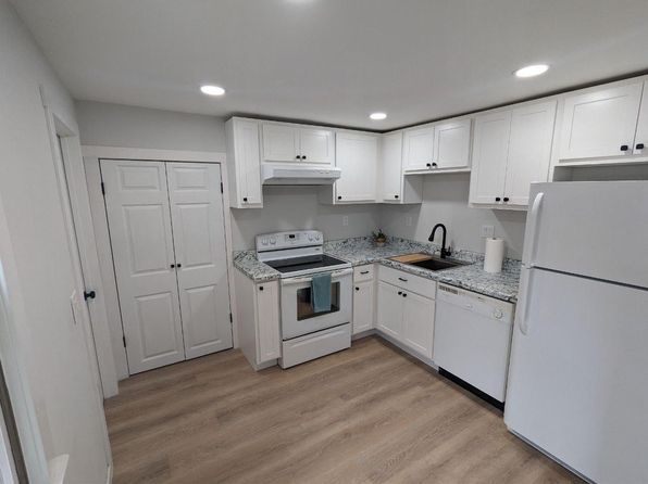 304 N Stevenson St, Deforest, WI 53532