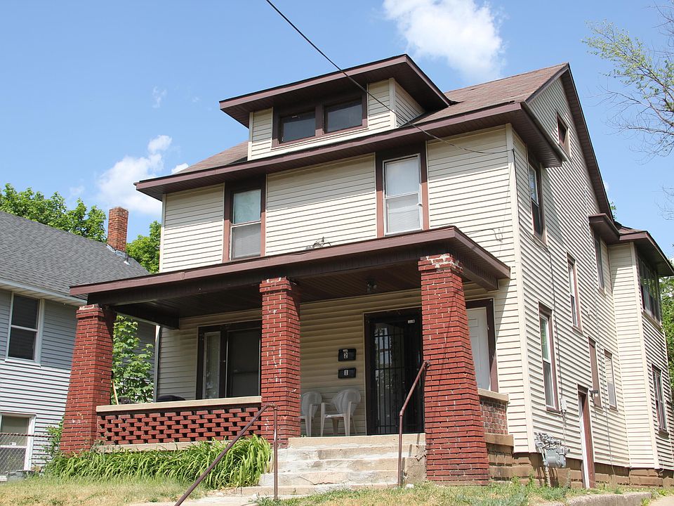 1st image of 1826 Francis Ave SE