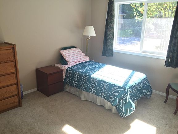 3rd image of 15862 174th Ave NE