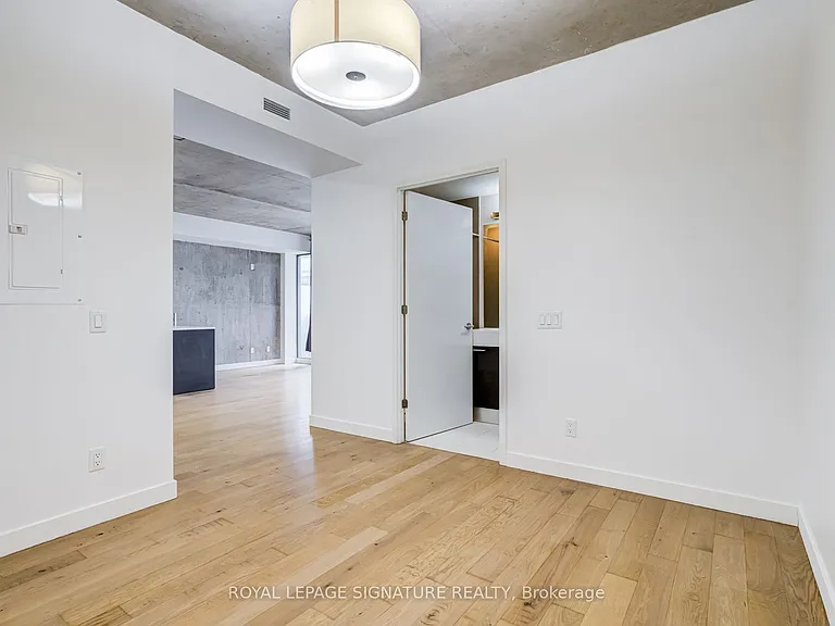 90 Broadview Ave #717 — Photo 12