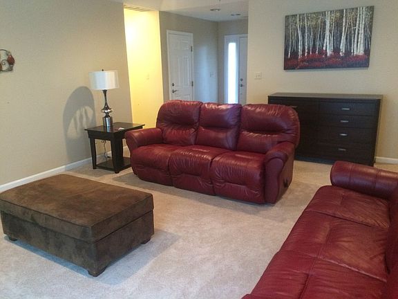 3rd image of 410 W Pinewood Ct