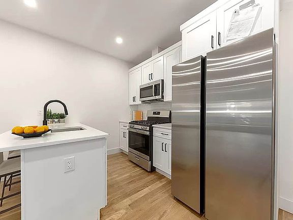 2nd image of 240 E 25th St #1