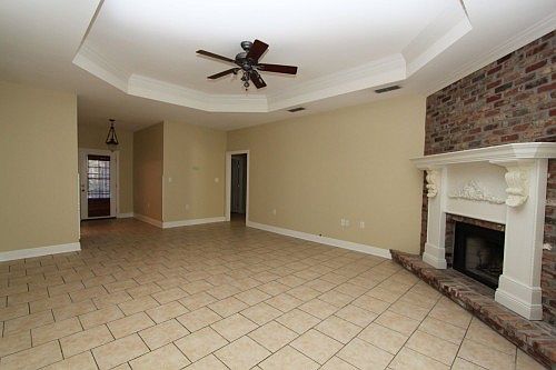 3rd image of 153 Lindsey Dr