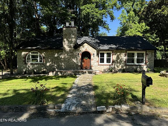 3rd image of 5035 Jacksboro Pike