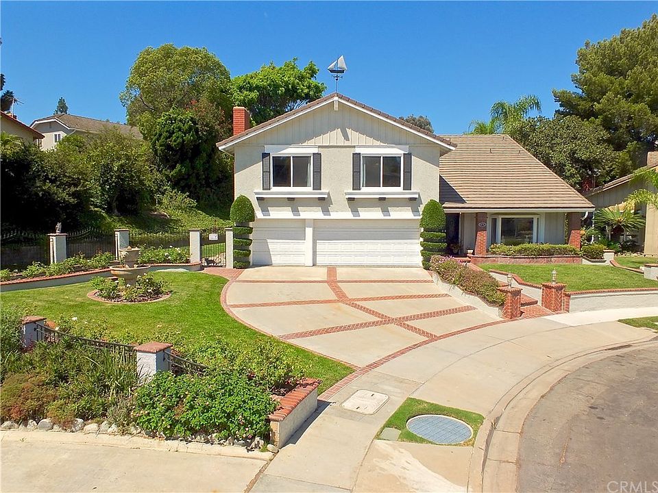 1st image of 675 Lausinda Ave