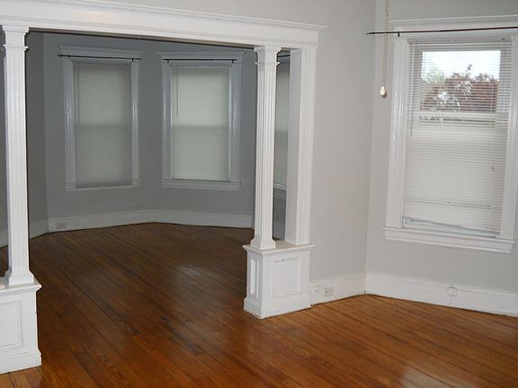 3rd image of 73 Fairlawn Ave