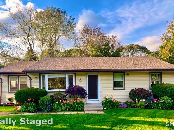 5 Sunrise Avenue, Old Saybrook, CT 06475