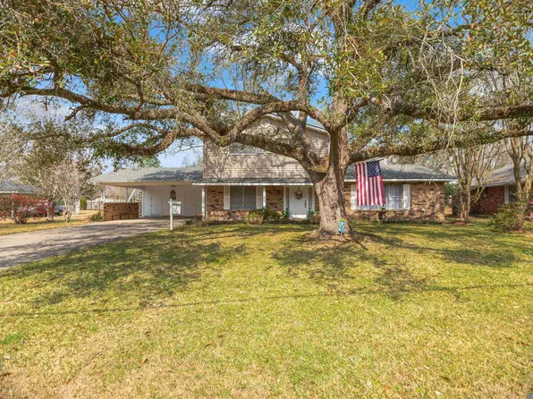 3803 Buffwood Dr, Baker, LA 70714
