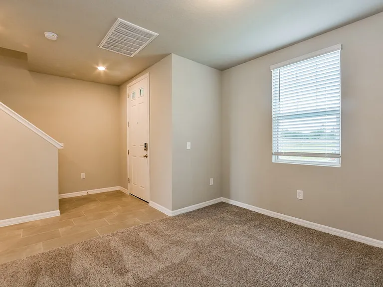 1510 Branchwood Ln — Photo 5