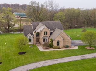 2517 Walker Way, Chelsea, MI 48118