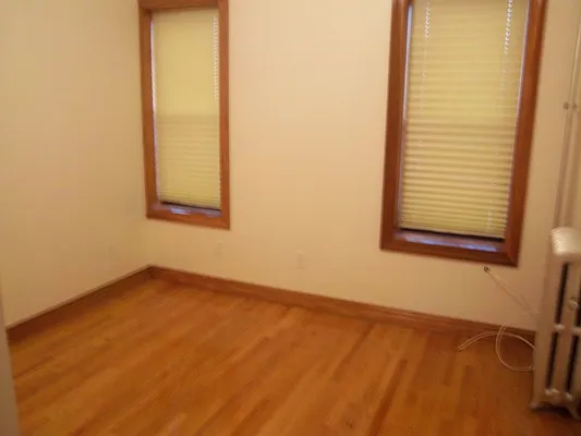 Rented by Maximus Realty Group | media 14