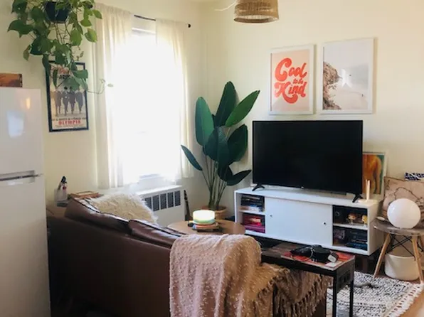 736 North Ter APT E, Philadelphia, PA 19123