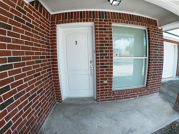 4th image of 313 N G St #3