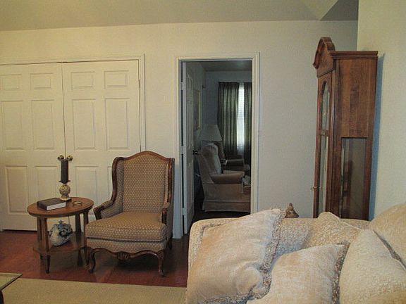 5th image of 1201 Cottonwood Ave
