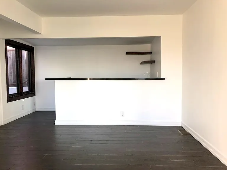 11420 Decente Ct — Photo 10