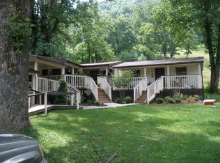 1445 Soco Rd, Maggie Valley, NC 28751