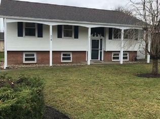 319 Debora Dr, Latrobe, PA 15650