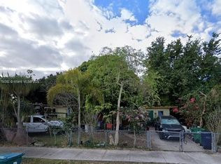 15340 Garfield Dr, Homestead, FL 33033