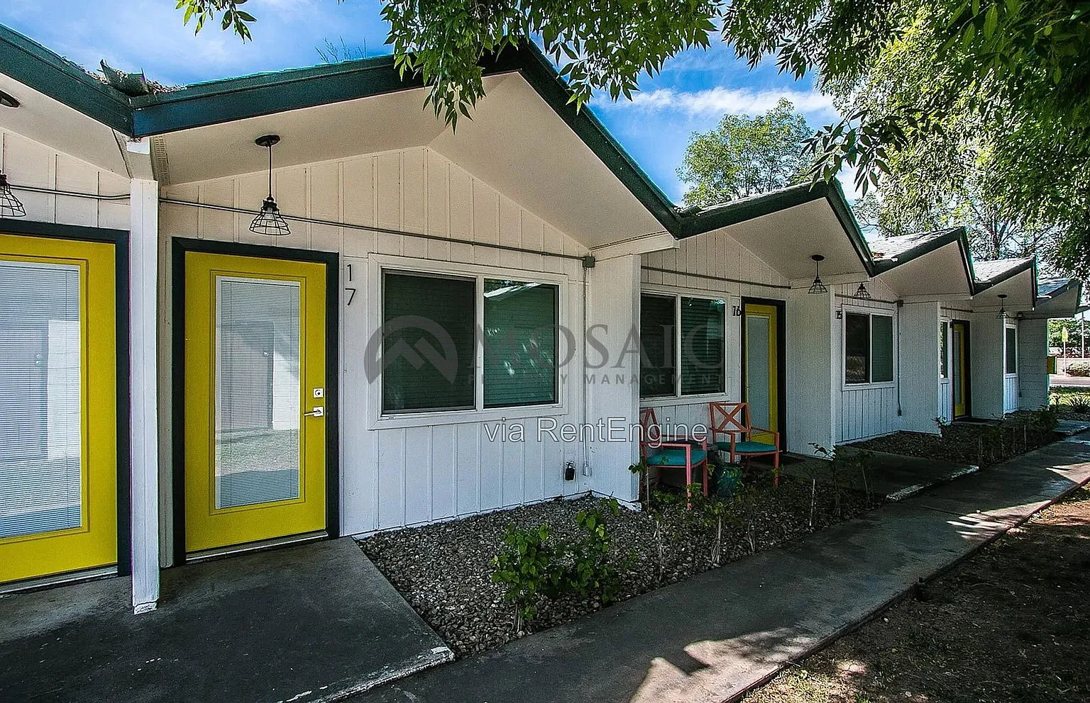 1 bed, 1.0 bath, 642 sqft, $1,295 — Photo 3