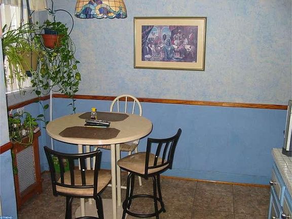 5th image of 1017 Yeadon Ave