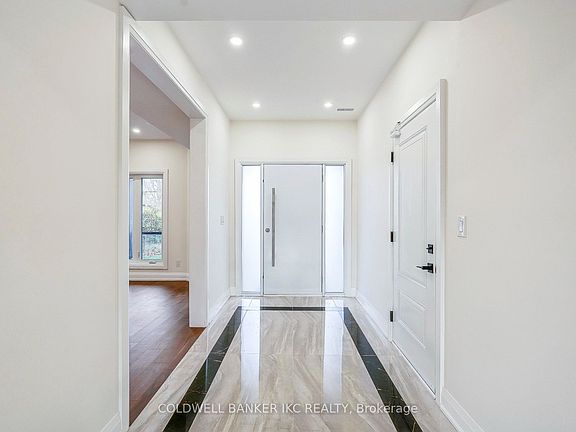 4th image of 722 Beach Blvd