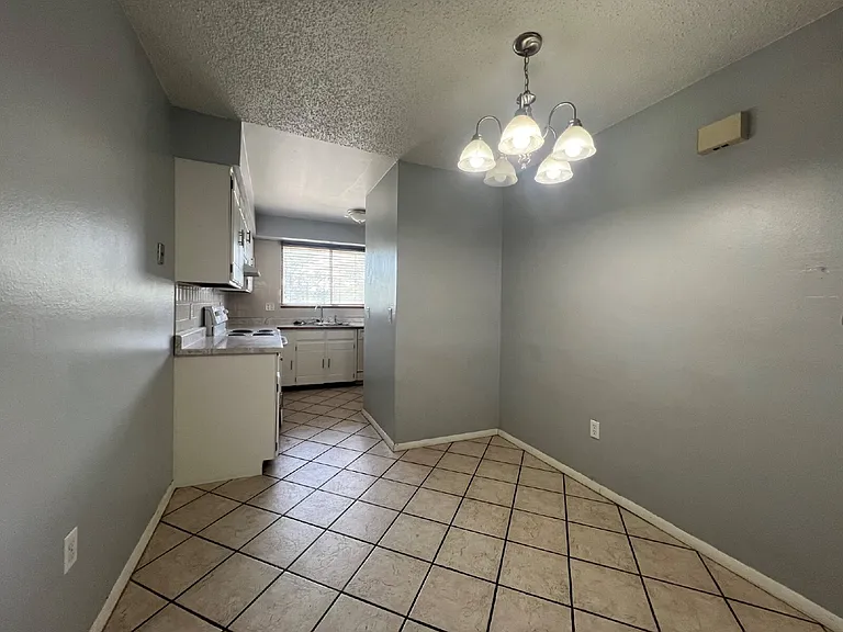 2567 Rainbow Dr #80 — Photo 7